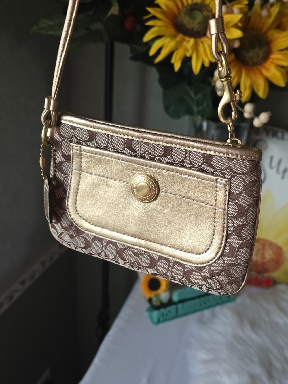 Coach Tattersall Signature Brown and Gold Wristlet With Hangtag In  EUC